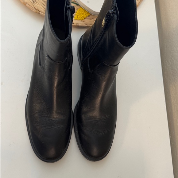 Stuart Weitzmann black ankle boots - Size US 6 - Picture 3 of 10